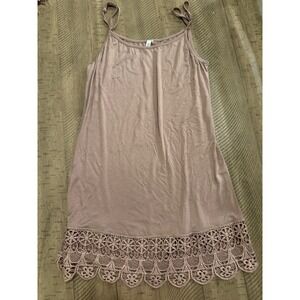 NWT Monoreno Boho Lace Hem Mini Dress – Taupe – Size M